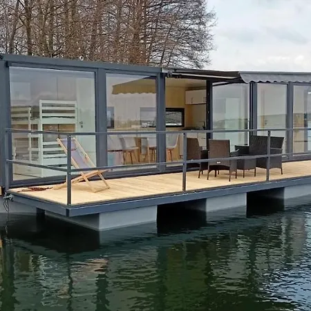 Hotel na wodzie Goltgo Dom Na Wodzie Houseboat Hausboot Giżycko