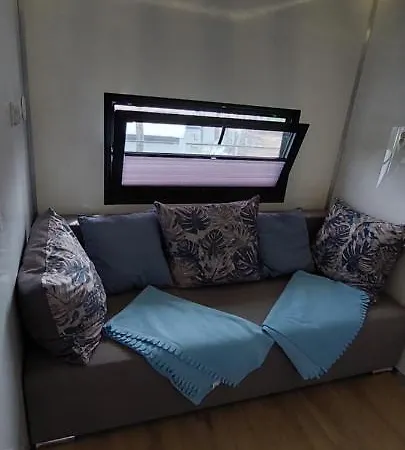 Hotel na wodzie Goltgo Dom Na Wodzie Houseboat Hausboot