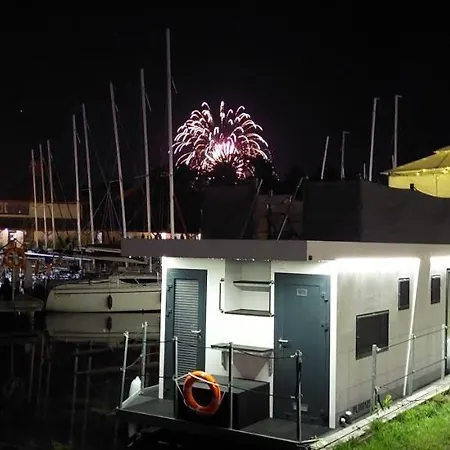 Goltgo Dom Na Wodzie Houseboat Hausboot *