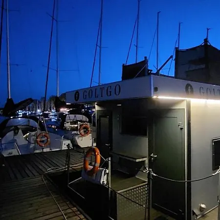Goltgo Dom Na Wodzie Houseboat Hausboot Botel