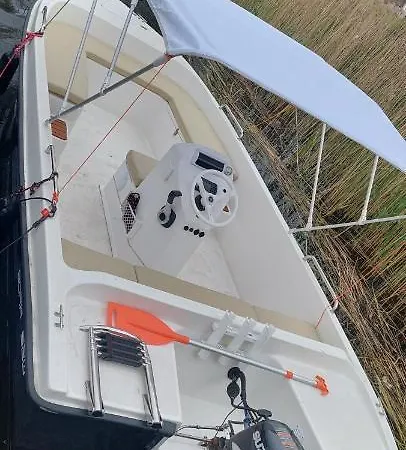 Goltgo Dom Na Wodzie Houseboat Hausboot * Giżycko